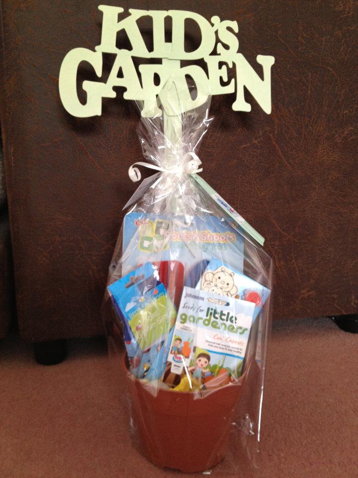Kids Gardening gift £10.00